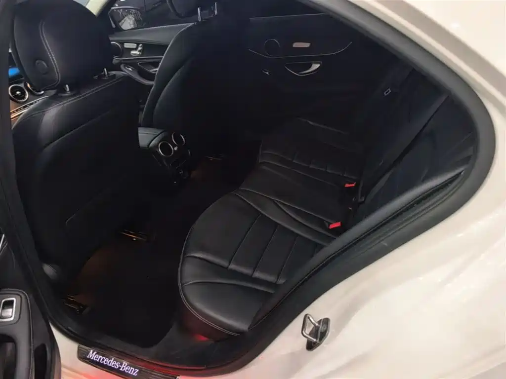 Mercedes-Benz C-Class 2020 C 260 L Sport фото 17