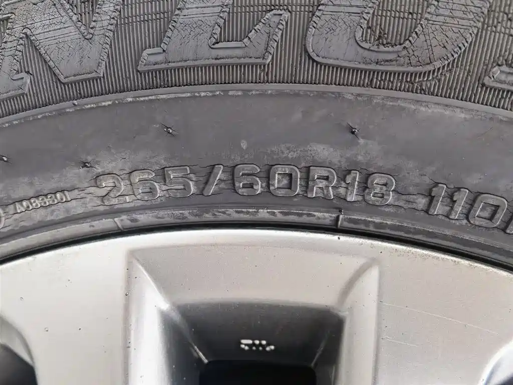 Toyota Prado 2019 3.5L Automatic TX-L Zunxiang Edition with Rear-mounted Spare Tire фото 24
