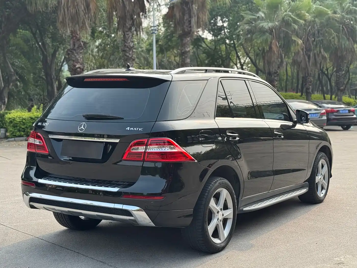 Mercedes-Benz M-Class 2014 ML 320 4MATIC фото 4