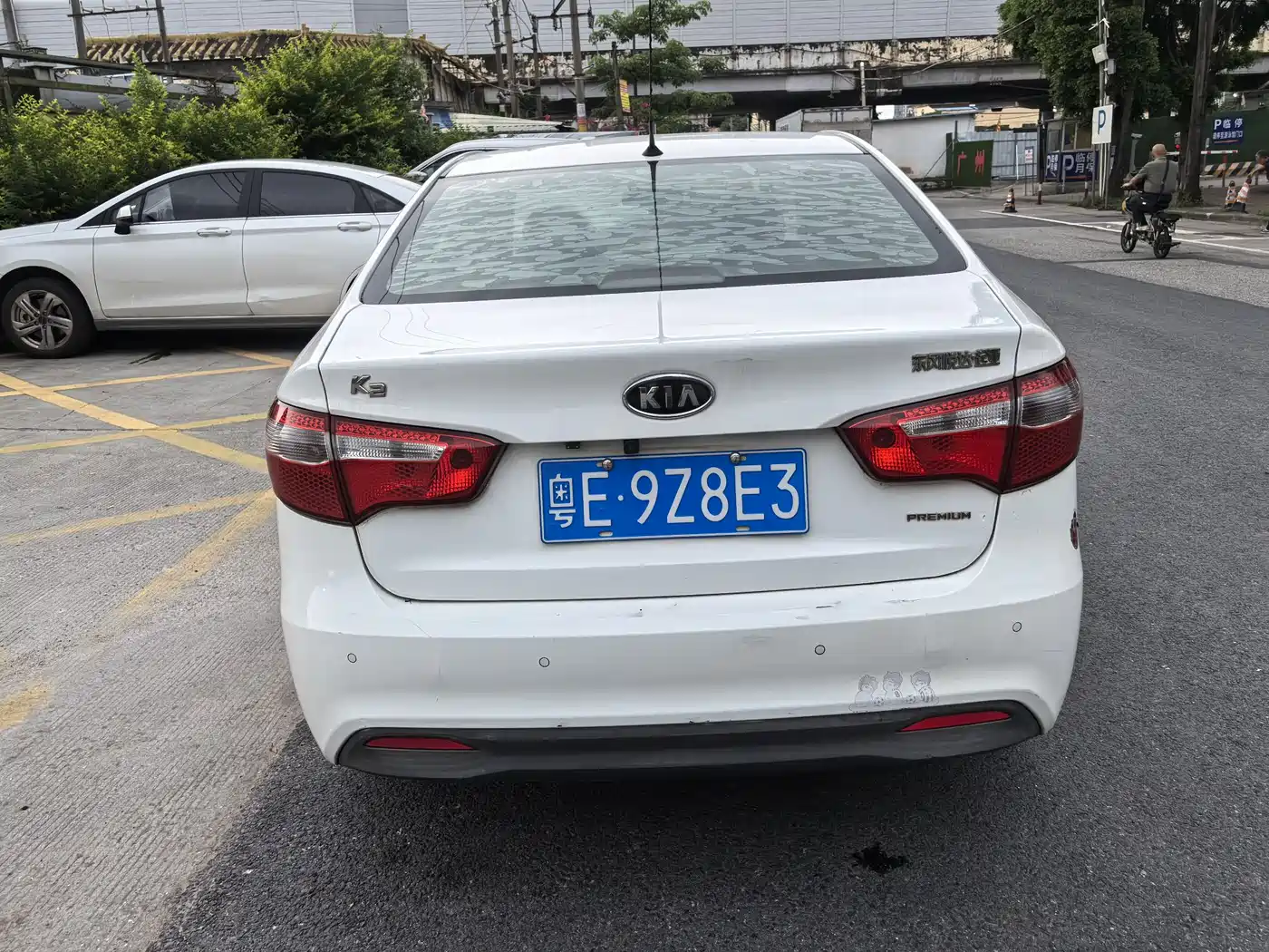 Photo 6 - Kia K2