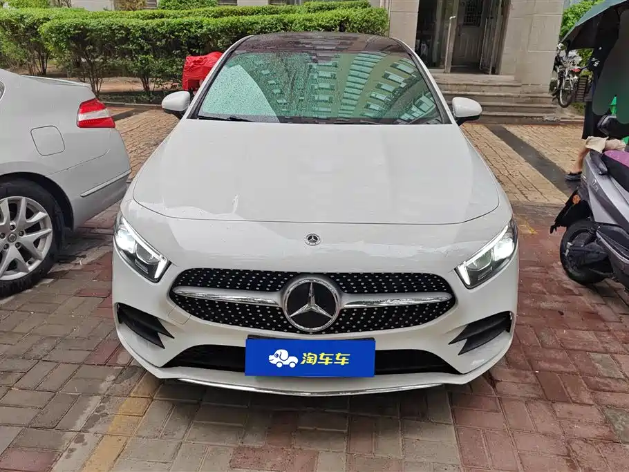 Mercedes-Benz A-Class 2020 Facelift A 200 L Sport Sedan Fashion фото 2