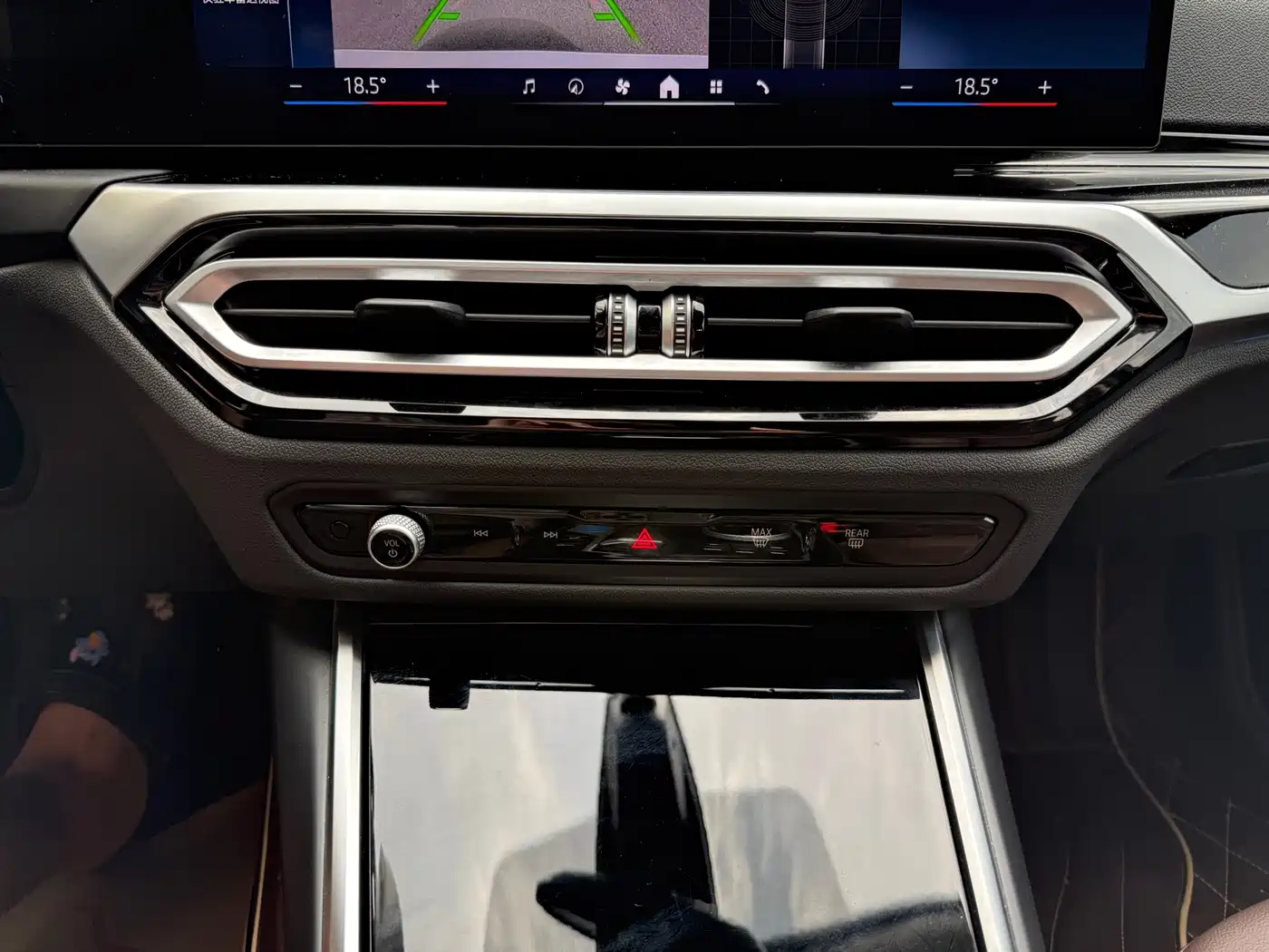 Фото 17 - BMW i3