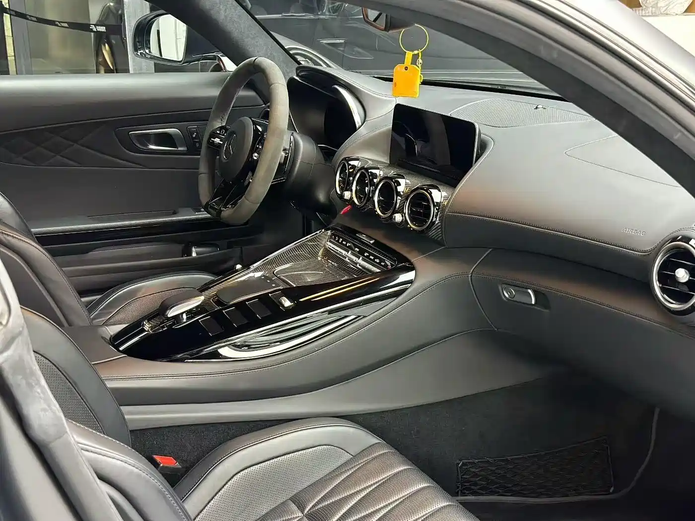 Mercedes-Benz AMG GT 2021 AMG GT Night Special Edition фото 6
