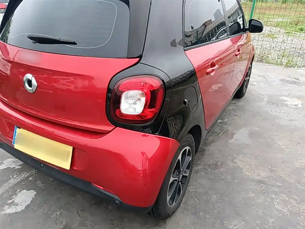 smart forfour 2017 2016 1.0L 52kW Passion Edition
