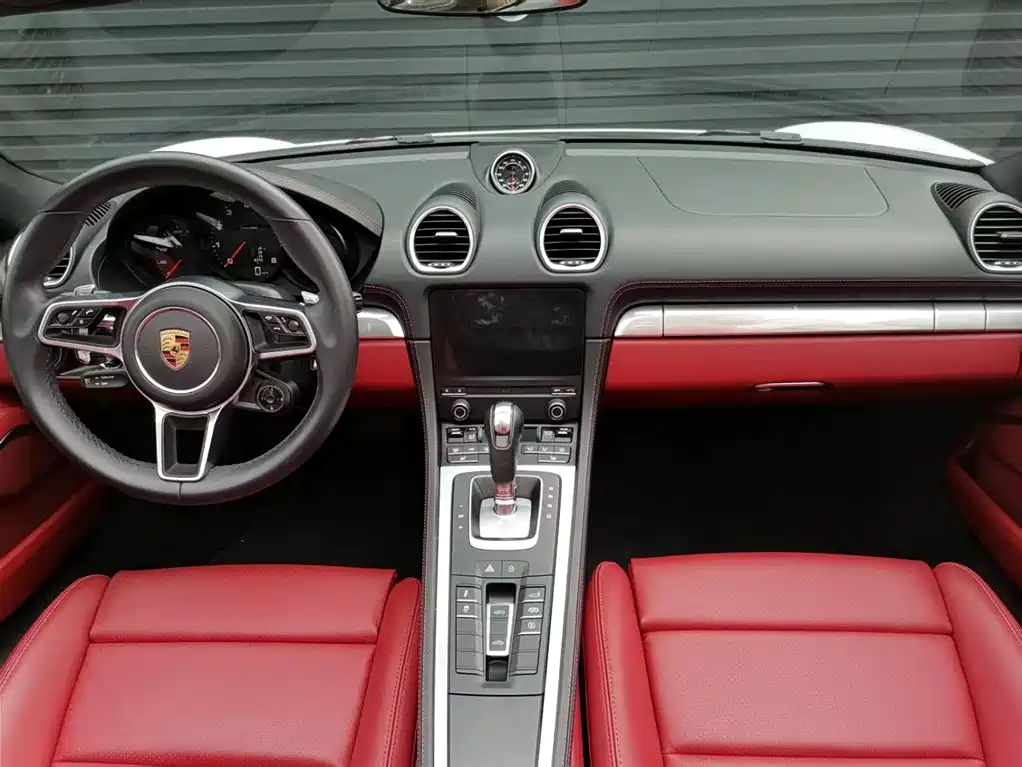 2026 Porsche 718