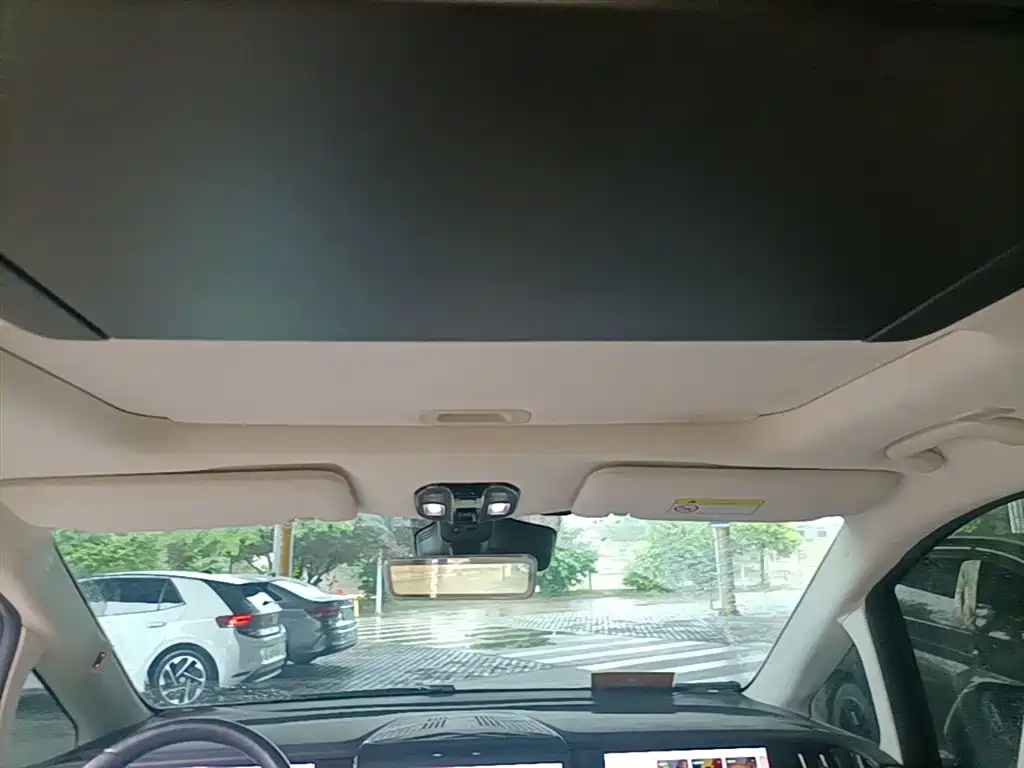 GAC Trumpchi Trumpchi E9 2023 E9 Champion Edition фото 18