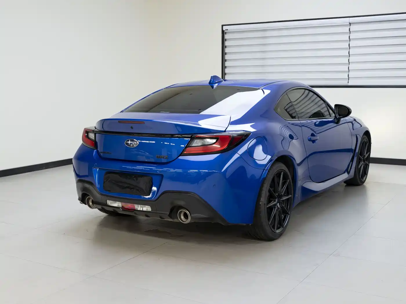 SUBARU BRZ