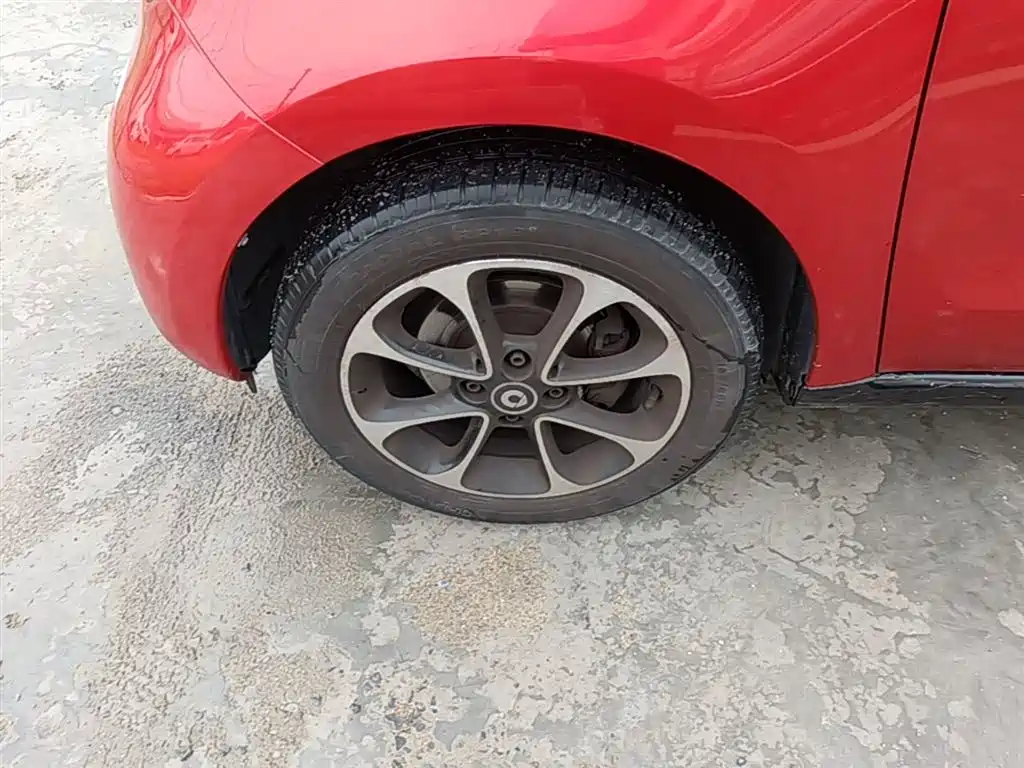 smart forfour 2017 2016 1.0L 52kW Passion Edition