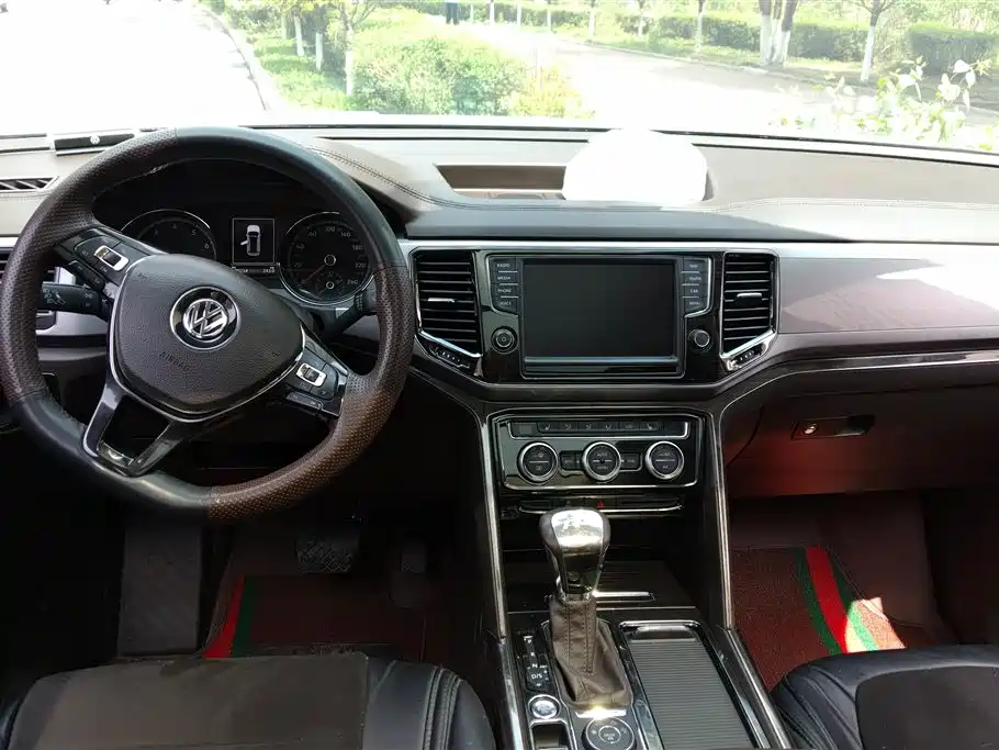 Volkswagen Teramont 2017 380TSI 4WD Luxury Edition фото 12