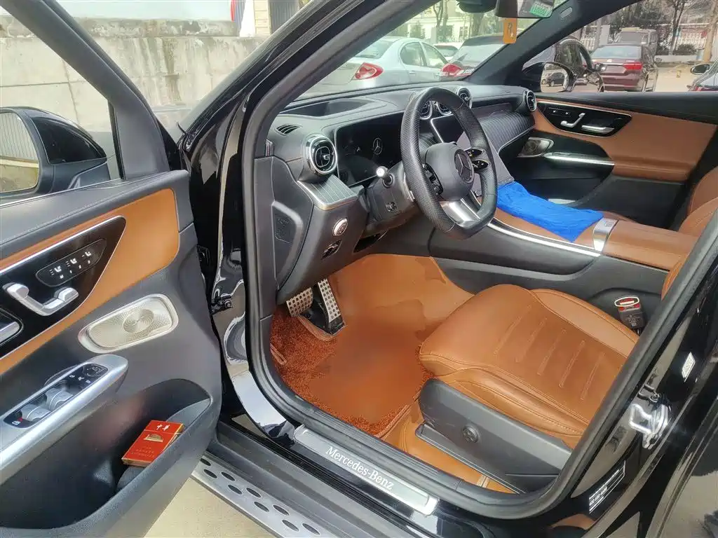 Mercedes-Benz GLC 2023 GLC 300 L 4MATIC Luxury 7-Seater фото 12