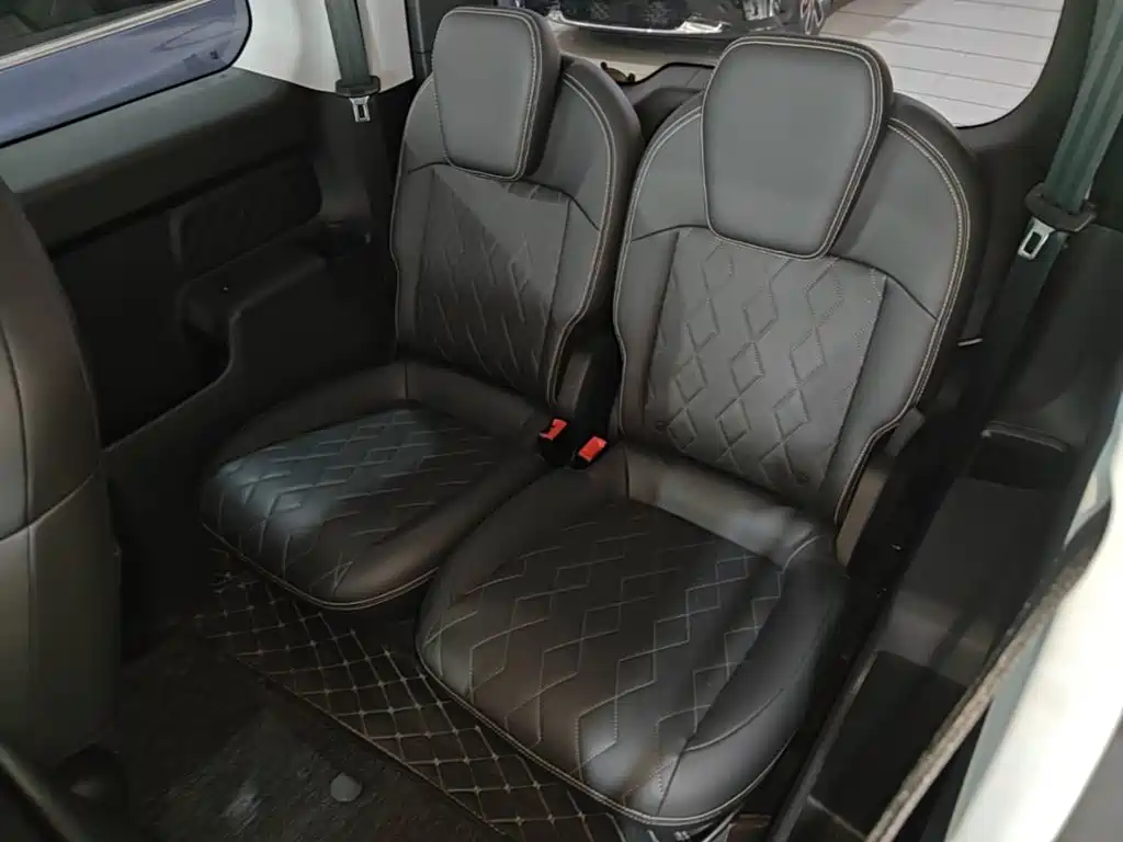 Baojun KiWi EV 2023 2023 Smart Luxury Edition LFP