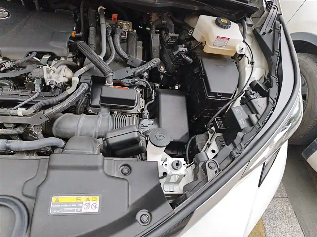 Toyota Sienna 2021 2.5L Hybrid Ultimate Edition фото 22