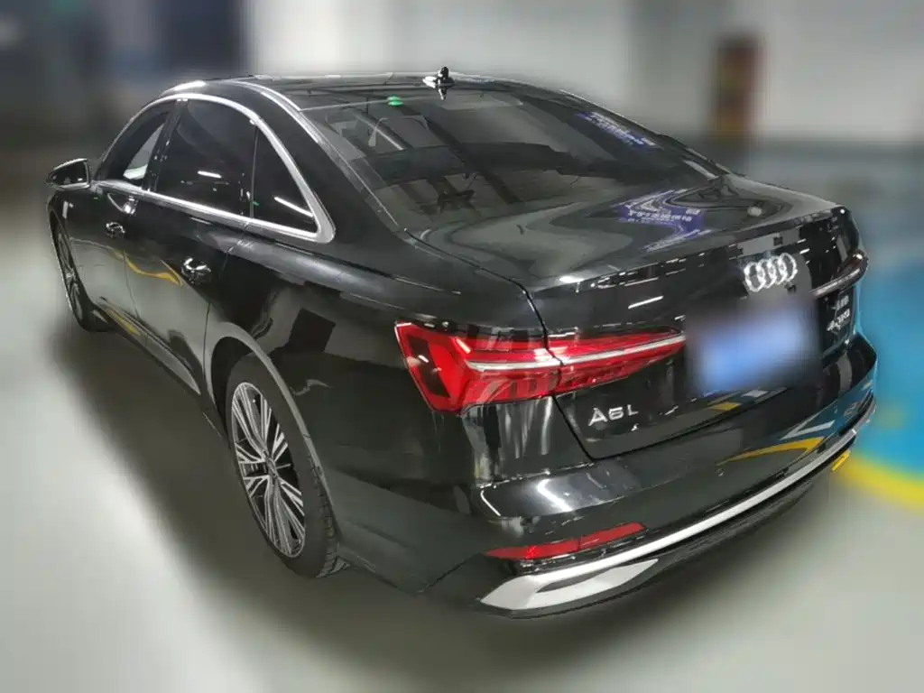 Photo 9 - Audi A6L