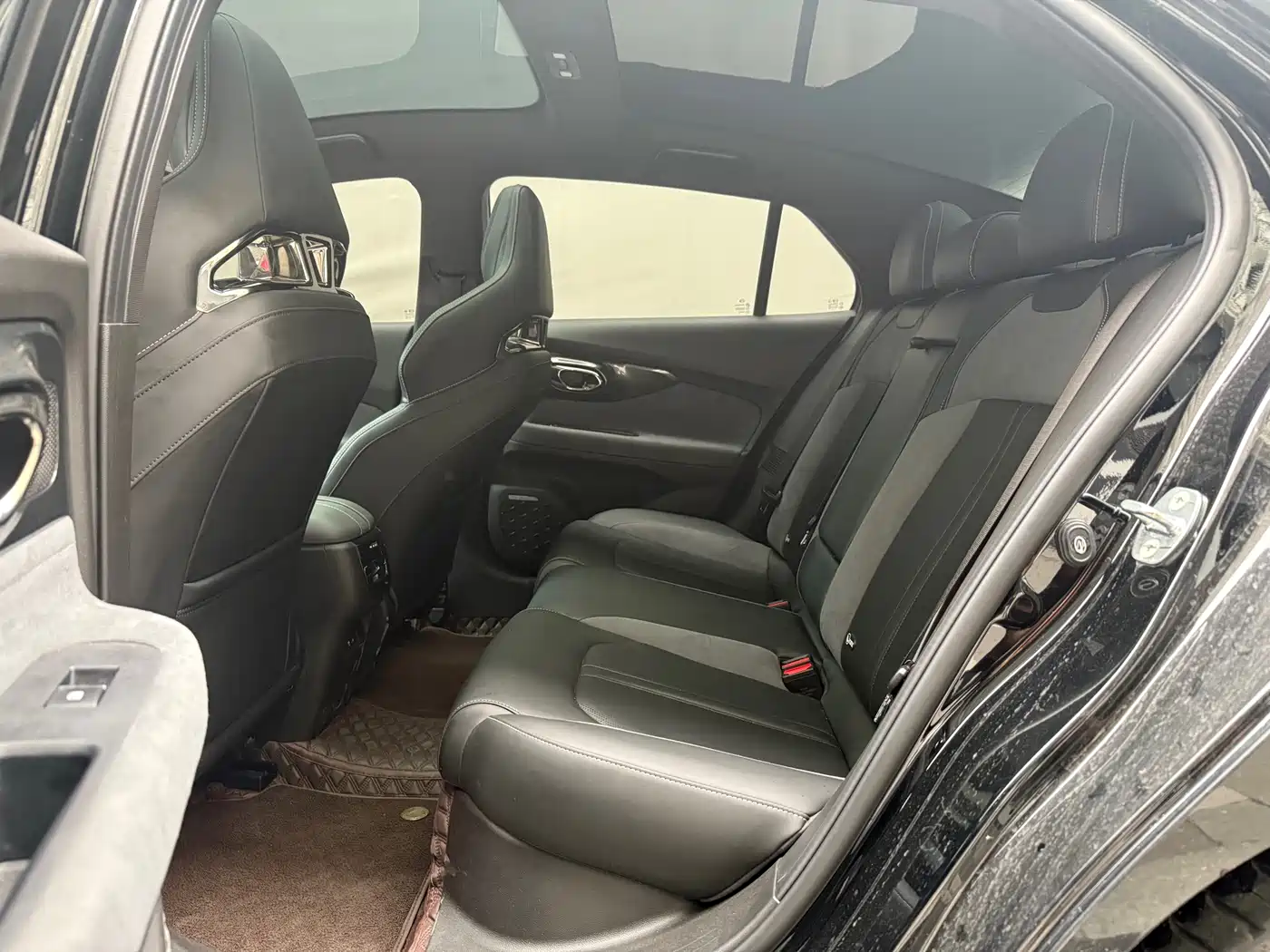 GAC Trumpchi Trumpchi Emkoo 2023 2023 400T Automatic R PRO