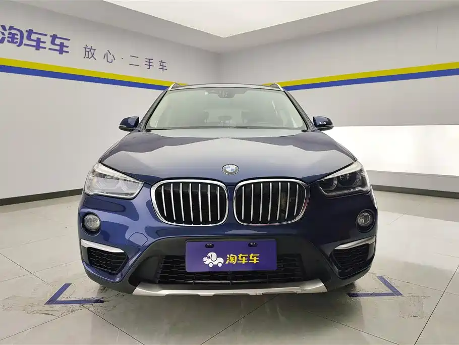 BMW X1 2019 sDrive18Li Premium Model фото 2