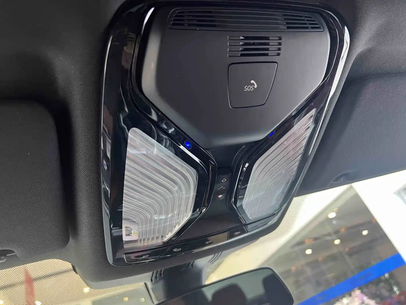 BMW 5 Series 2022 530Li Leading M Sport Package фото 15
