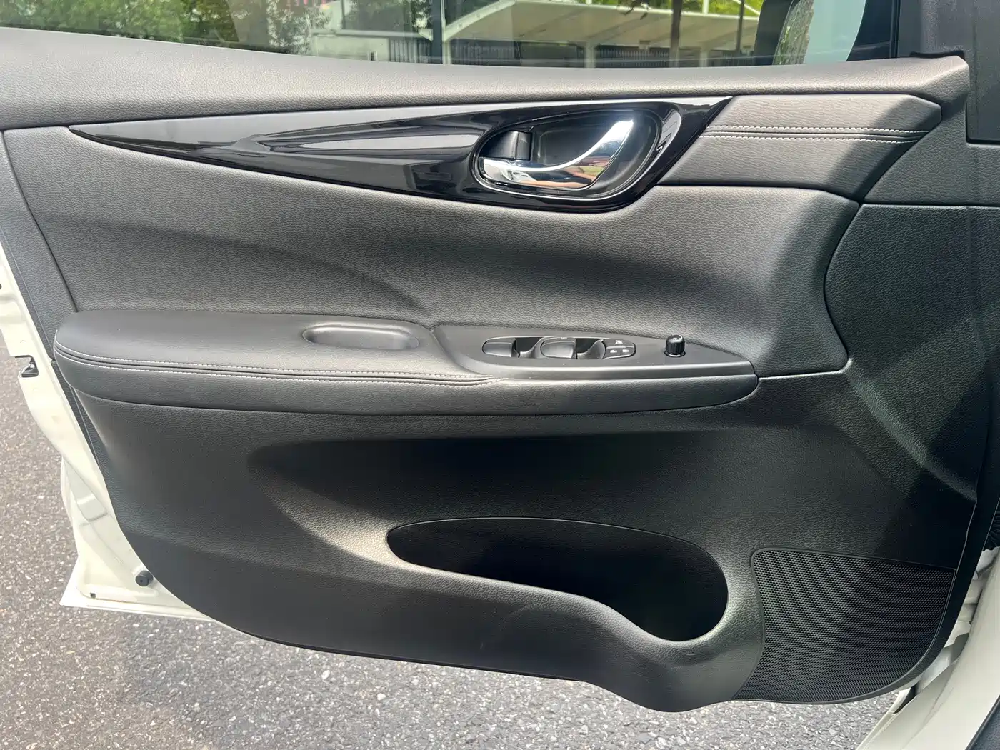 Nissan Tiida 2025 2023 1.6L CVT Smart Drive Edition