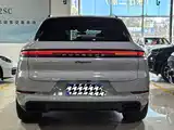 Photo 18 - Porsche Cayenne