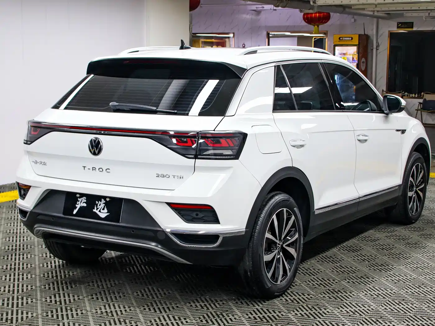 Volkswagen T-ROC 2023 280TSI DSG 2WD Time Edition фото 22
