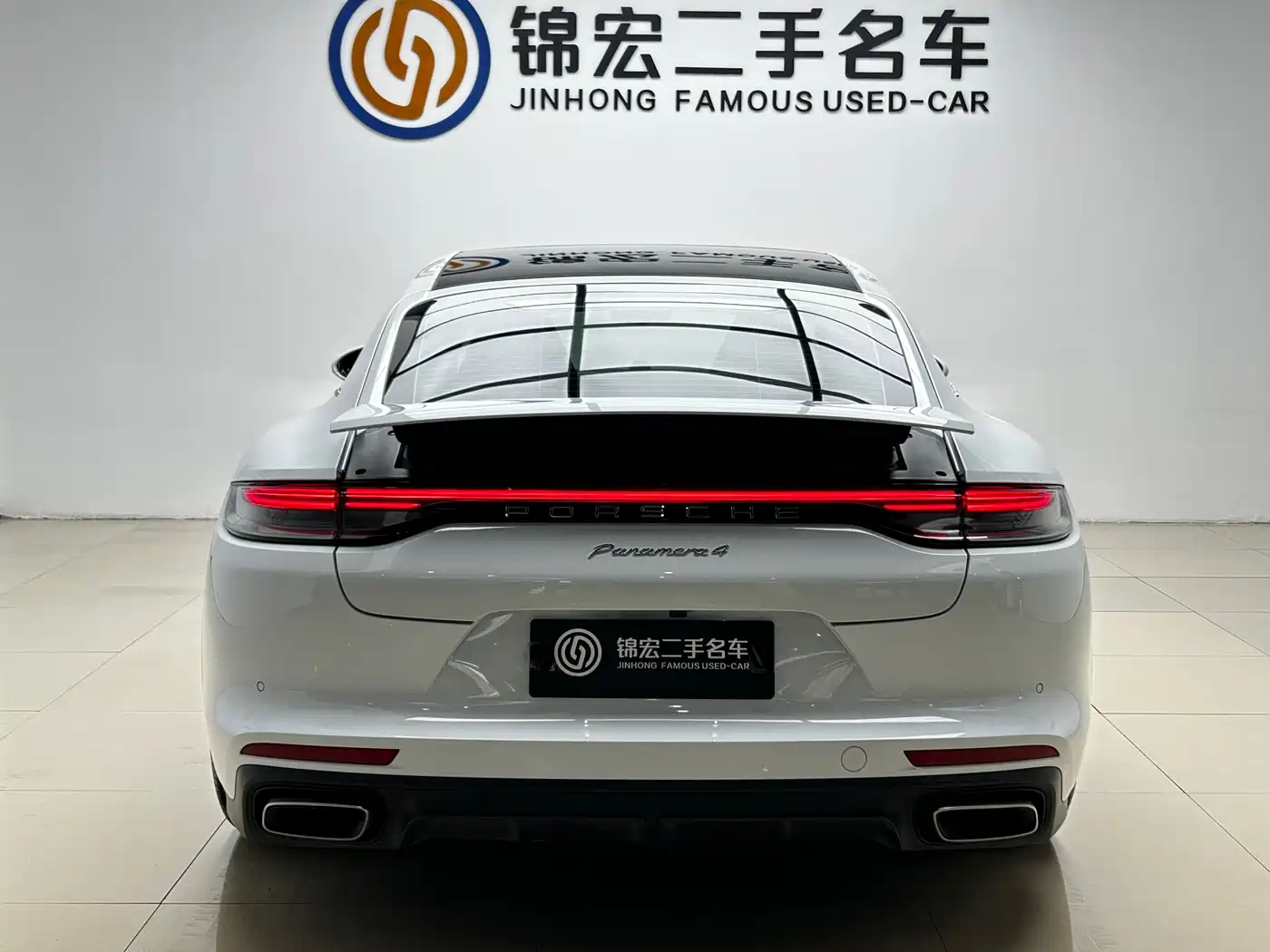 Porsche Panamera 2023 Panamera 4 Executive Long Wheelbase 2.9T фото 30