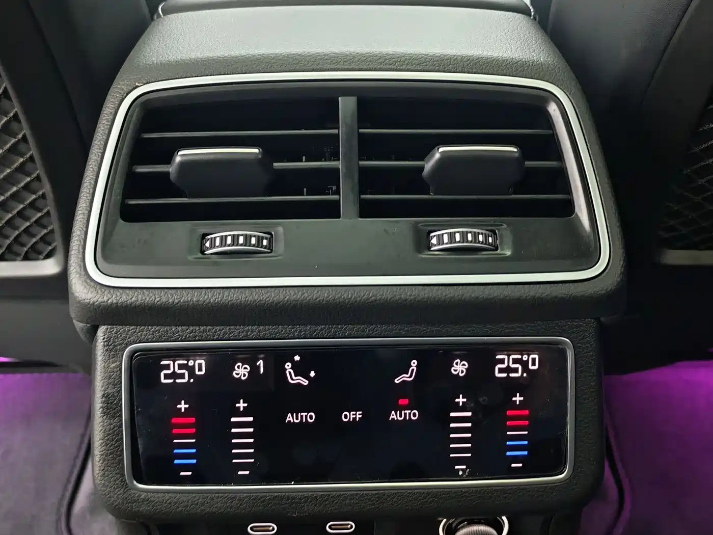 Audi A6L 2025 45 TFSI Premium Sport фото 17