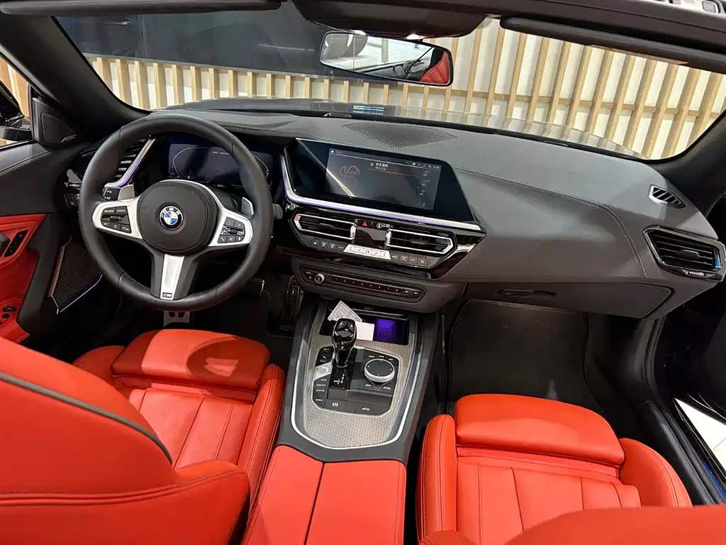BMW Z4 M40i 2023 M40i M Sport Performance Edition фото 8