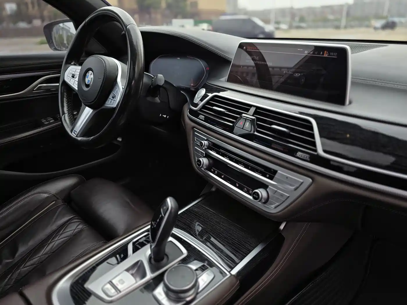 BMW 7 Series 2019 730Li M Sport Package фото 9