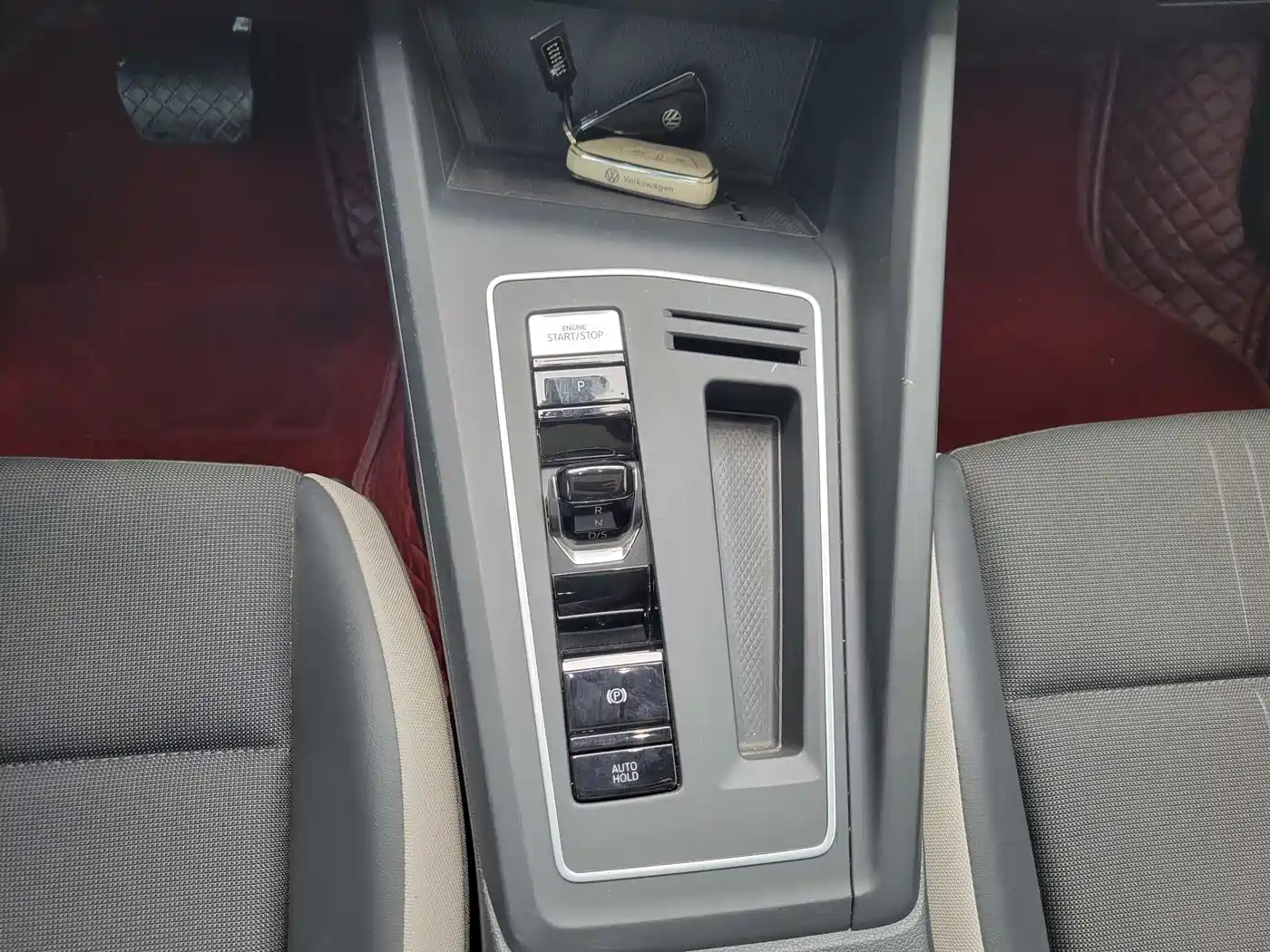 Volkswagen Golf 2023 280TSI DSG Pro фото 13