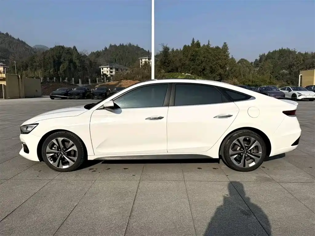 Hyundai Fista 2019 280TGDi Smart Speed Edition China V фото 3