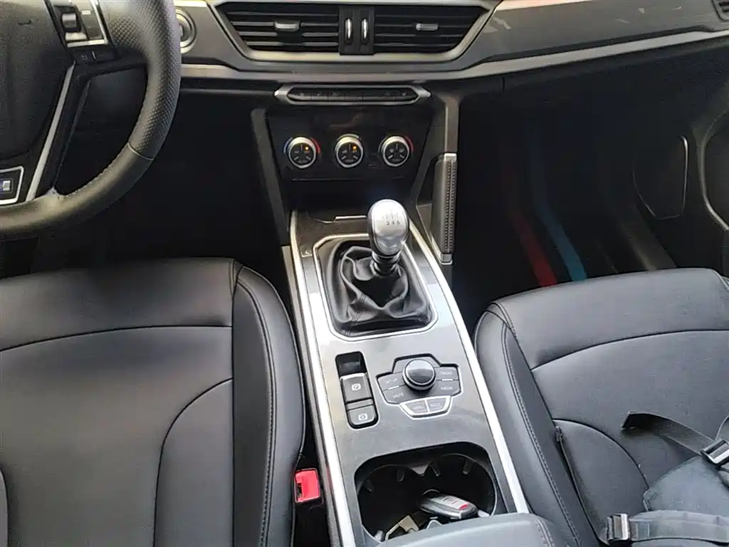 Haval H6 2018 Blue Label Sport 1.5T Manual 2WD Elite фото 14