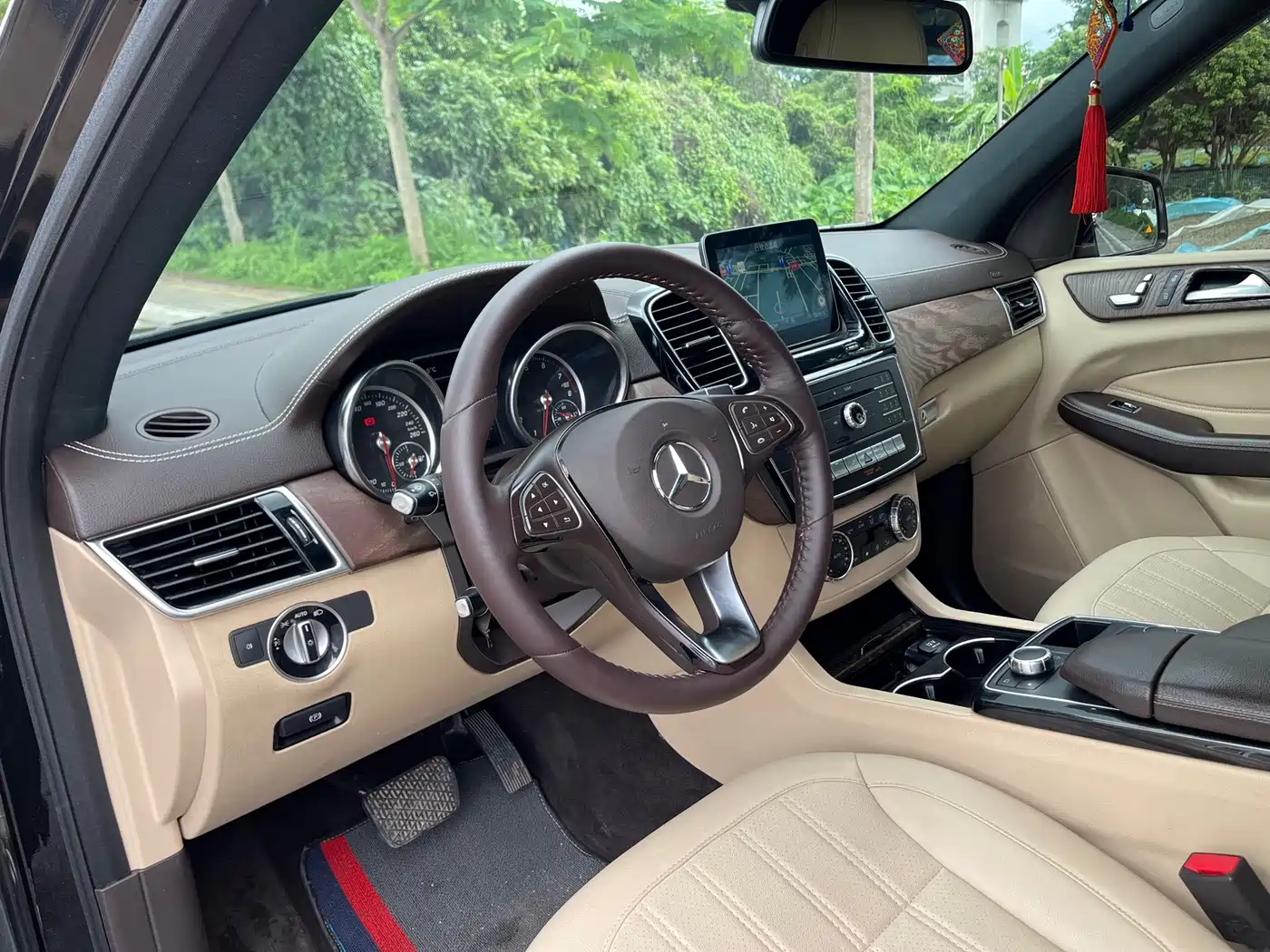 Mercedes-Benz GLE 2017 GLE 320 4MATIC Dynamic фото 18