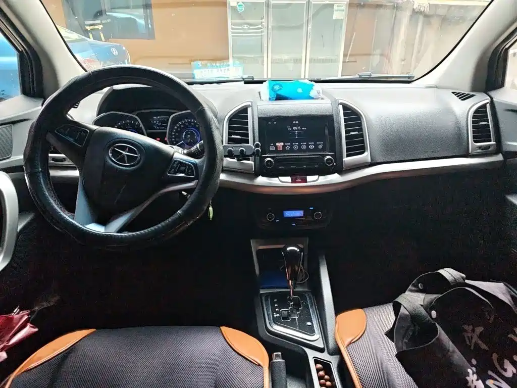 JAC Motors Refine S3 2016 2016 1.5L CVT Luxury Smart