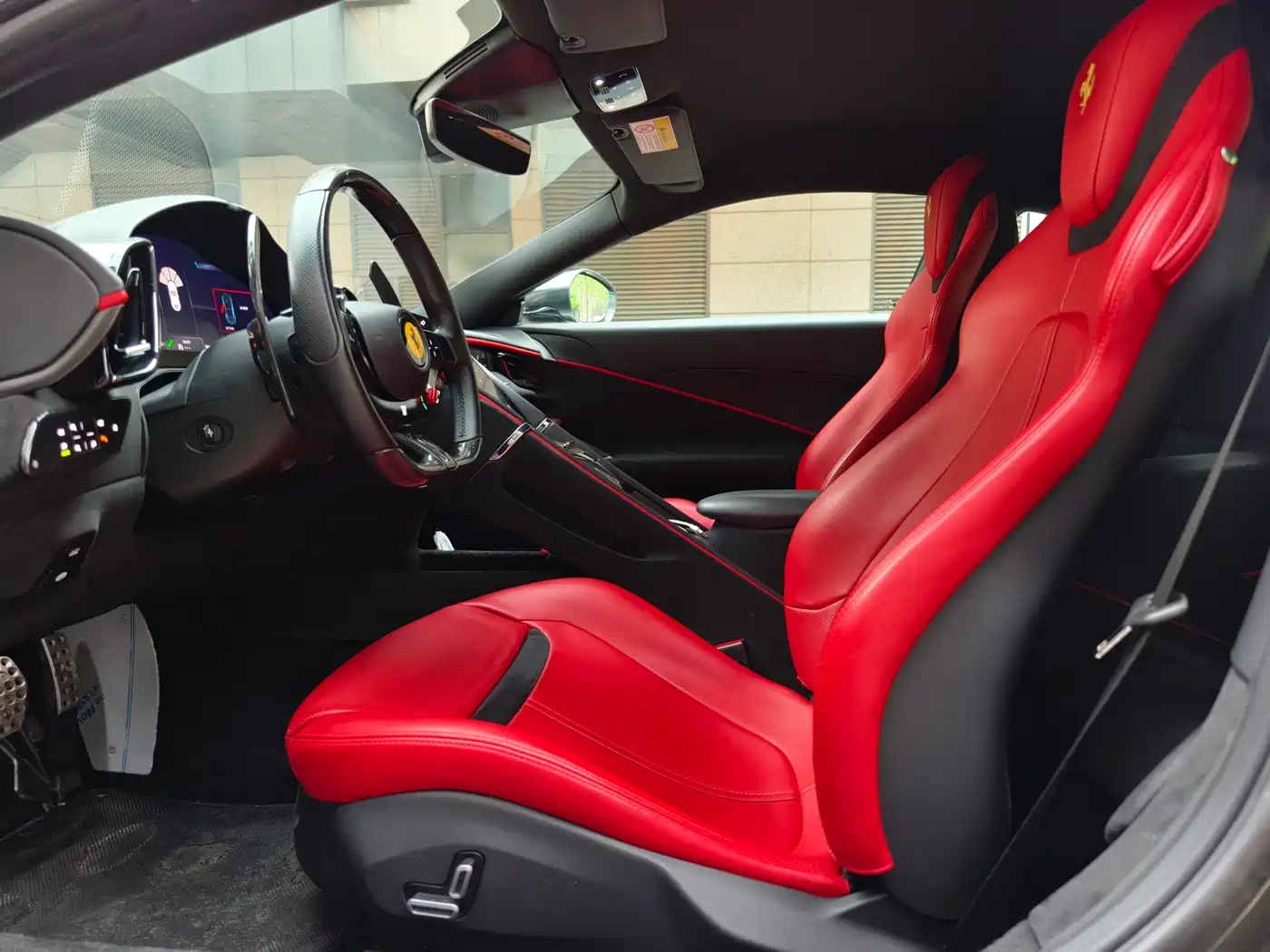Ferrari Roma 2020 3.9T V8 фото 6