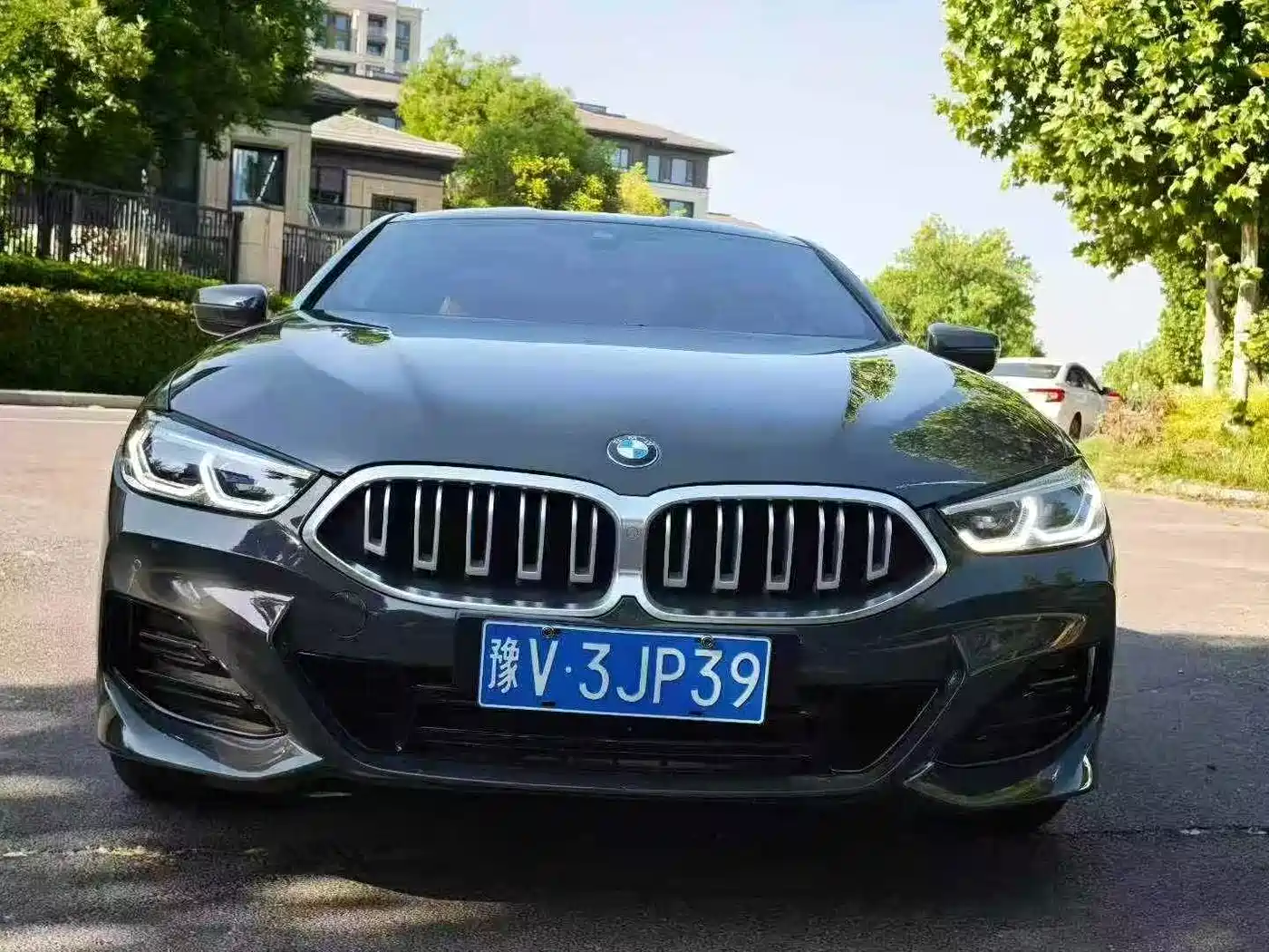 BMW 8 Series 2022 840i Coupe M Sport Package фото 2