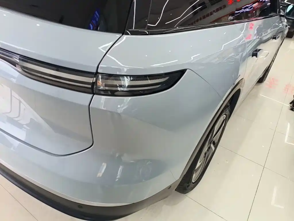 NIO ES8 2023 2023 75kWh Executive Edition
