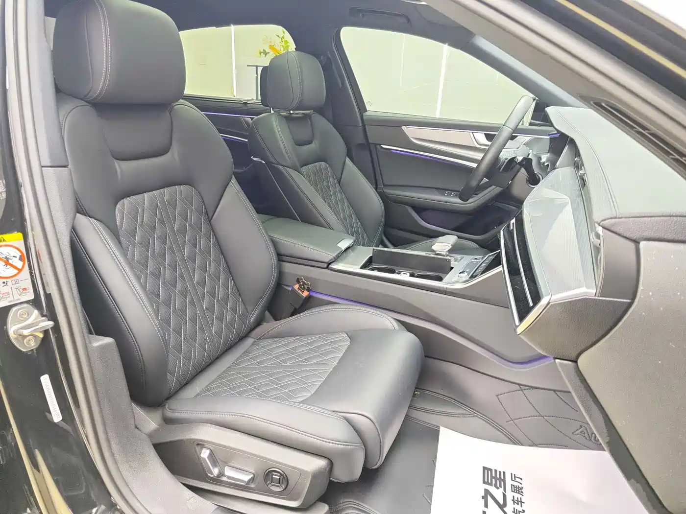 Audi A6L 2020 40 TFSI Luxury Dynamic фото 11