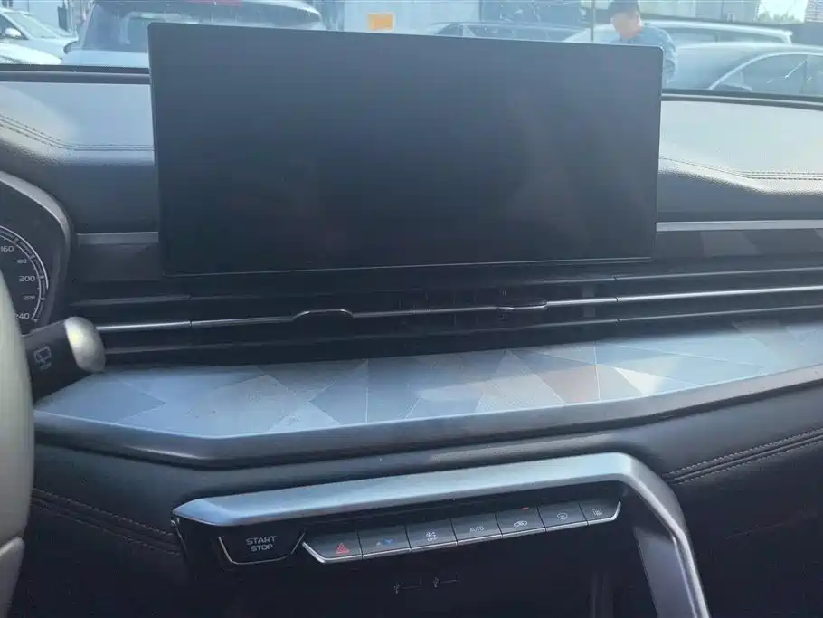 GEELY AUTOMOBILE VISION X6