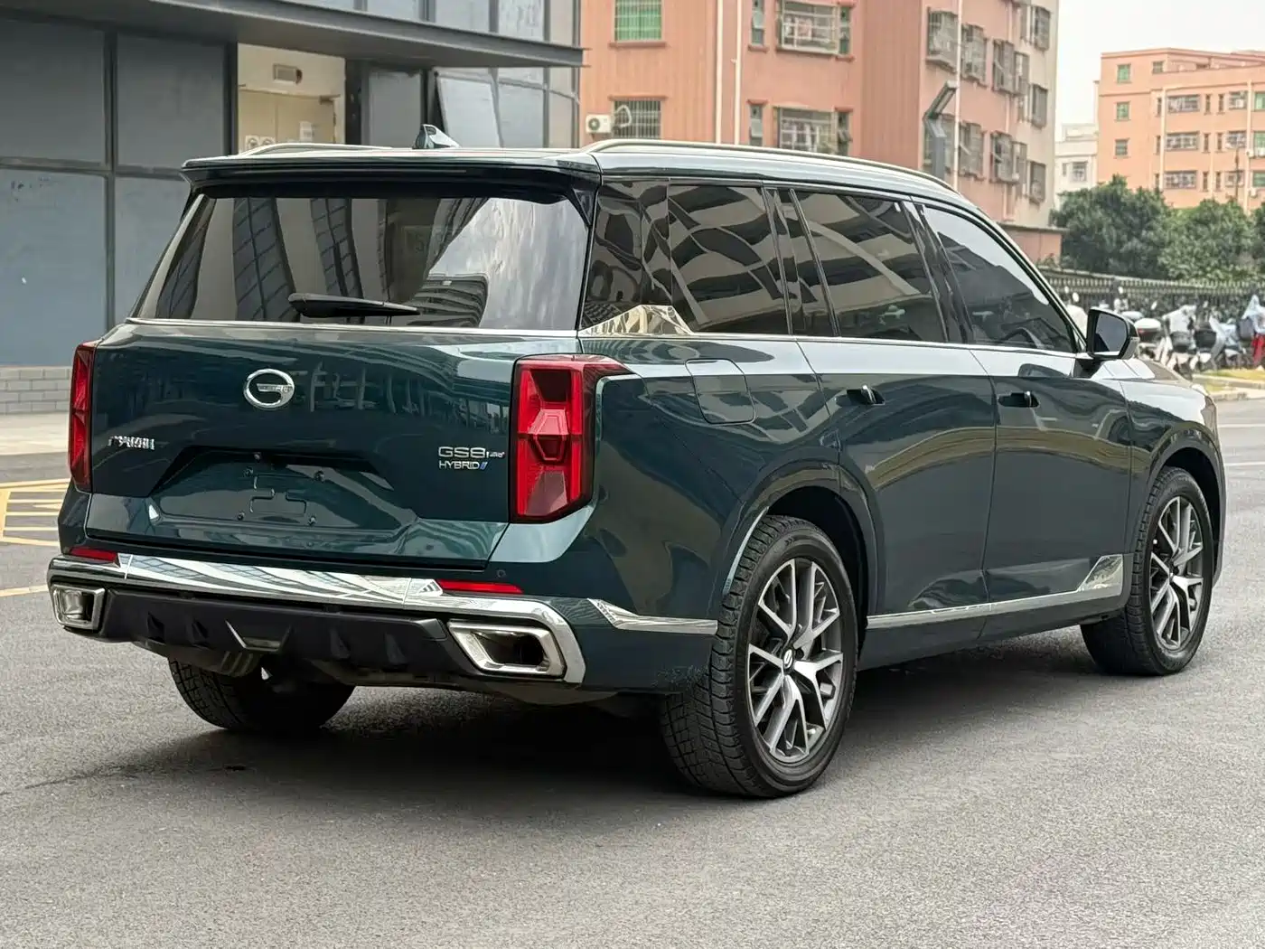 GAC Trumpchi Trumpchi GS8 2022 Dual Engine Series 2.0TM 4WD Premium Edition (6-Seater) фото 9