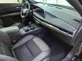 Photo 6 - Cadillac XT4