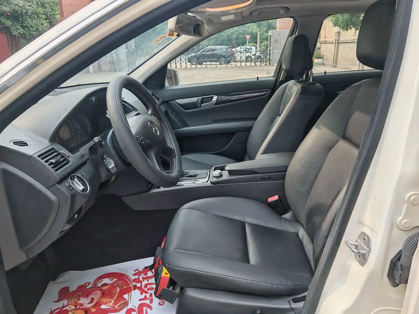Mercedes-Benz C-Class 2011 2011 C 180K Classic
