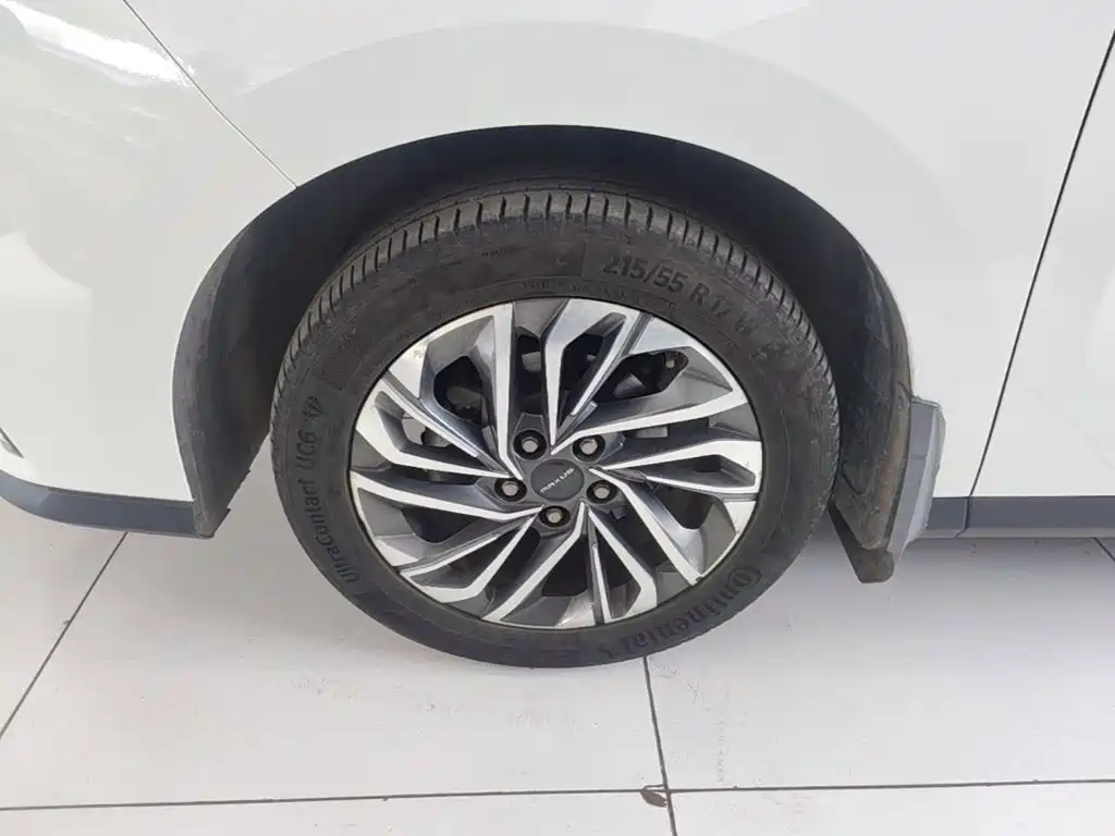 SAIC Maxus Maxus G50 2019 2019 1.5T Automatic Premium Edition China VI