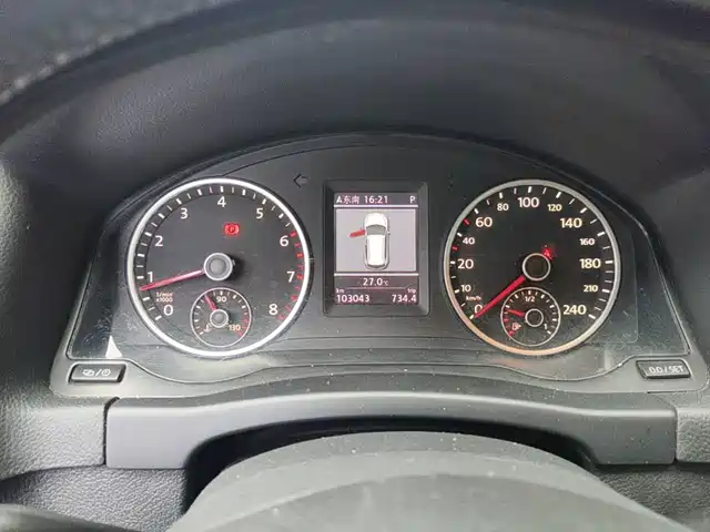 Volkswagen Tiguan 2013 2.0TSI Automatic AWD Flagship Edition — фото 4