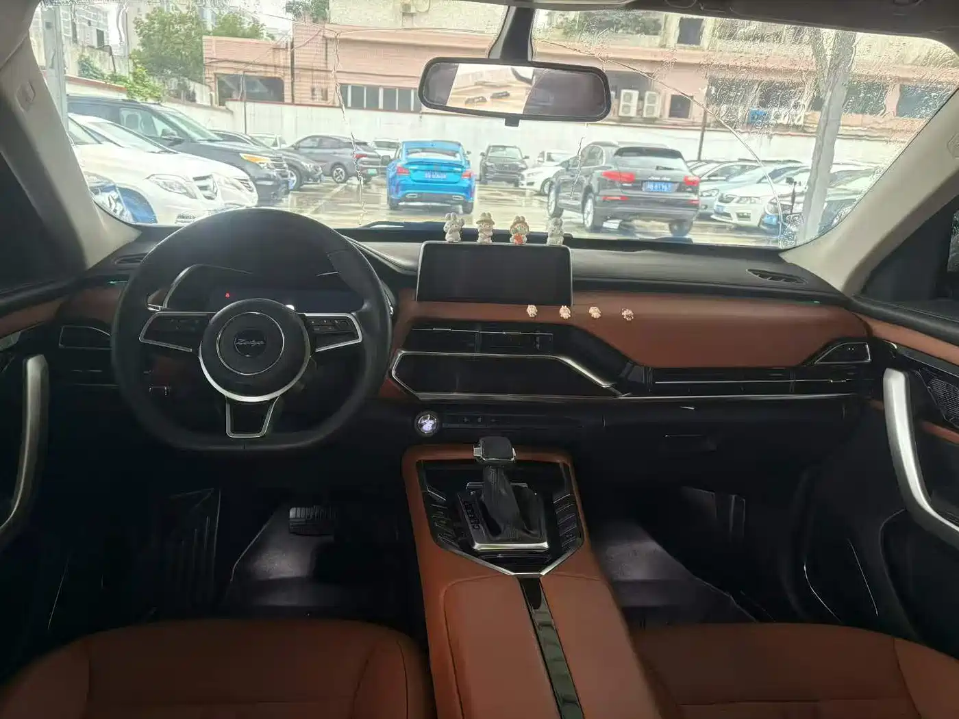 Фото 6 - Zotye T500