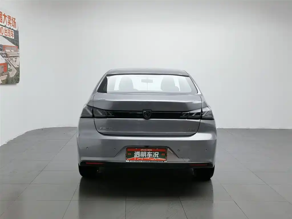 Peugeot 408 2022 1.6T Light Chaser Edition фото 4