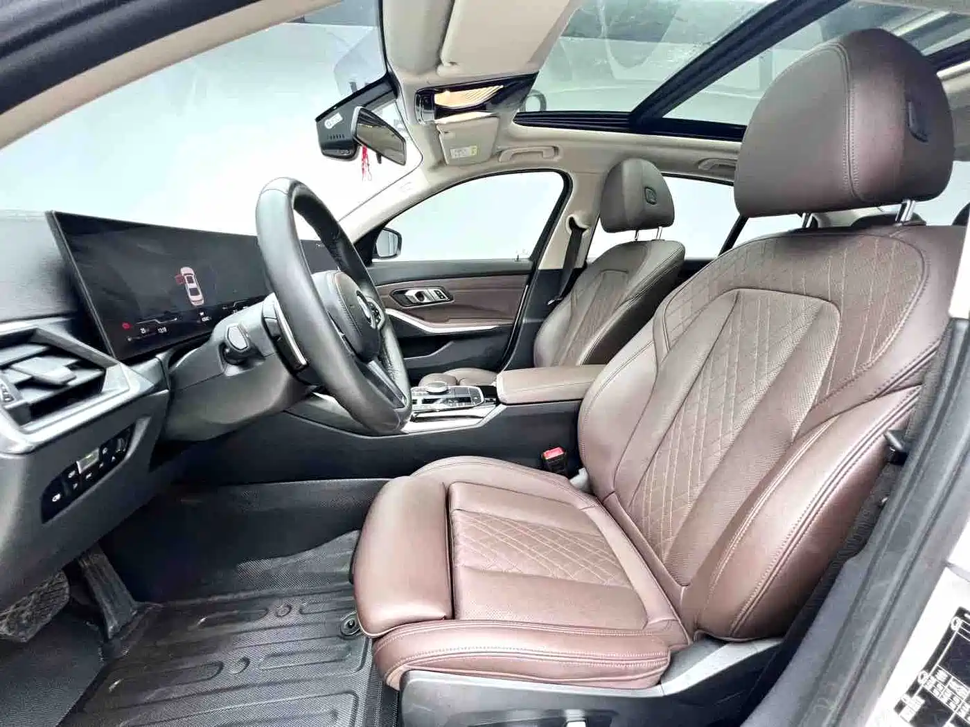 BMW 3 Series 2023 320Li M Sport Package фото 11
