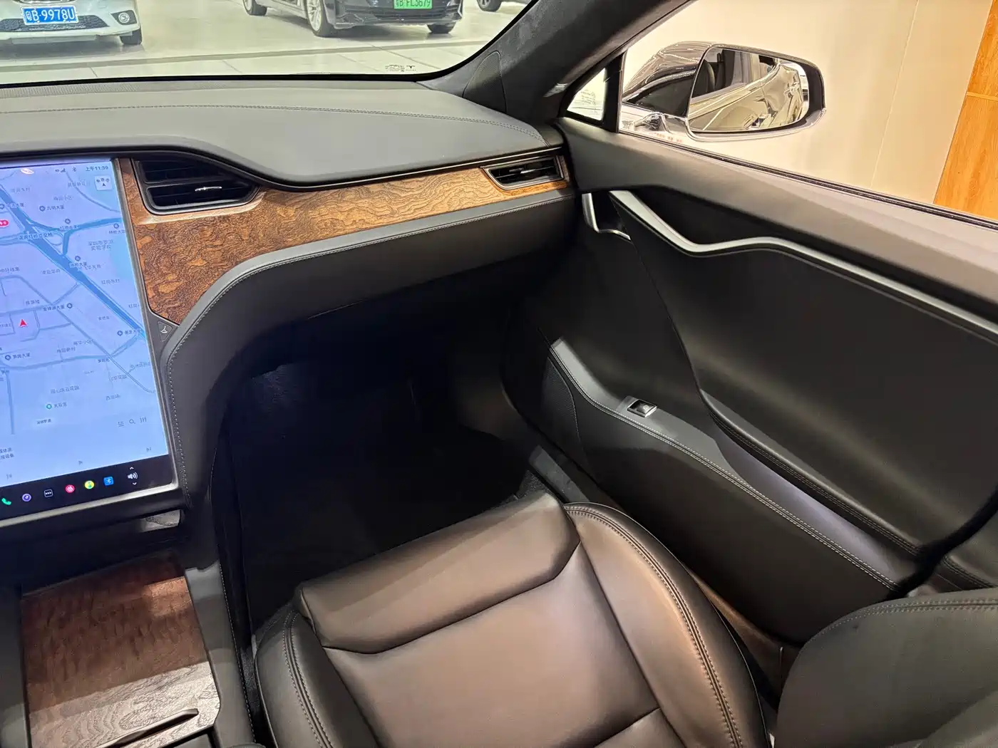 Tesla Model S 2020 2019 Long Range Version