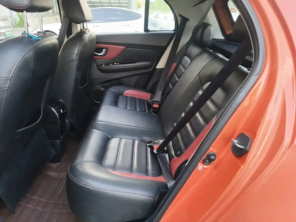 Haval H1 2015 2015 1.5L AMT Luxury