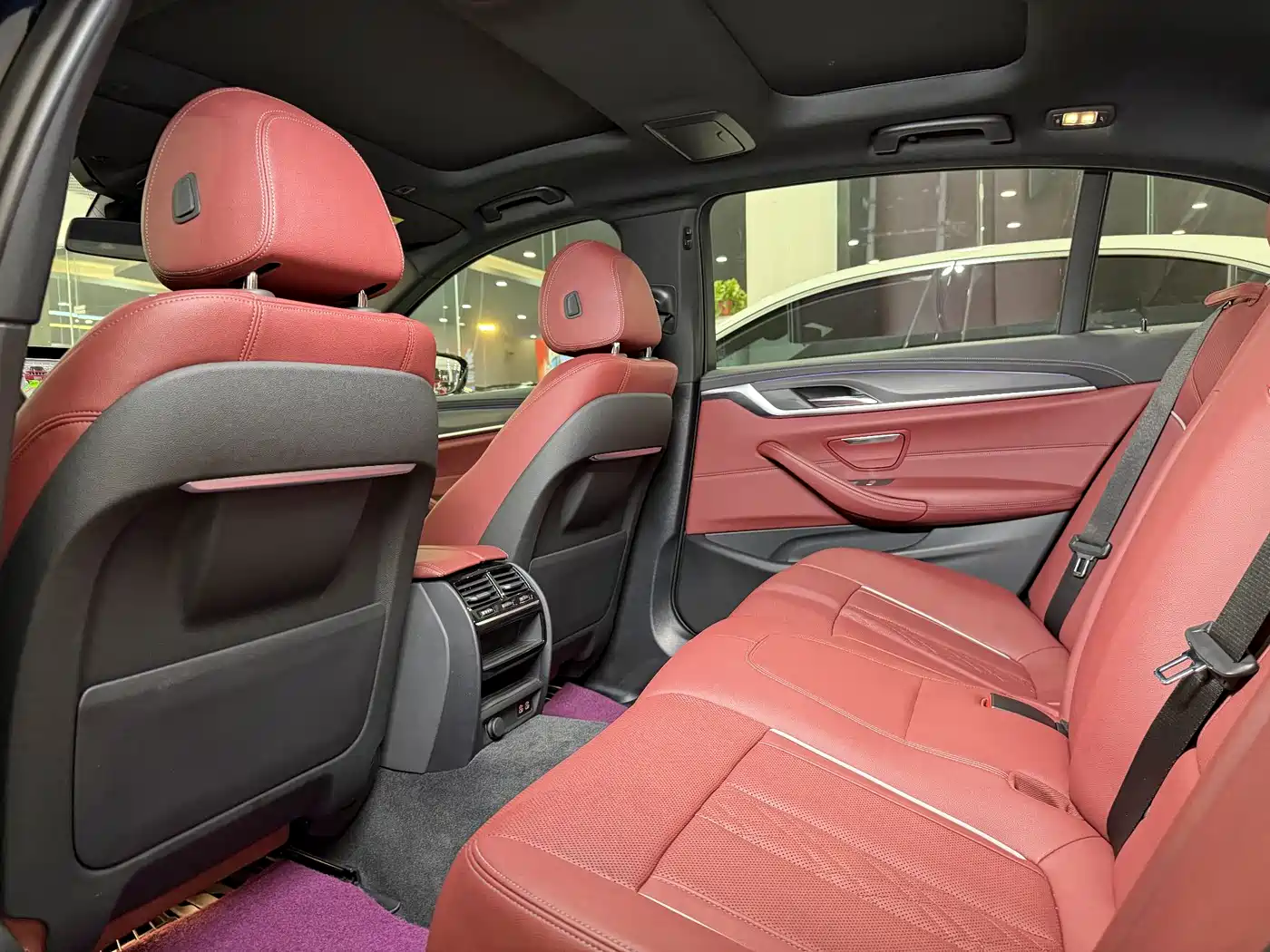 BMW 5 Series 2022 Facelift 530Li Leading M Sport Package фото 9
