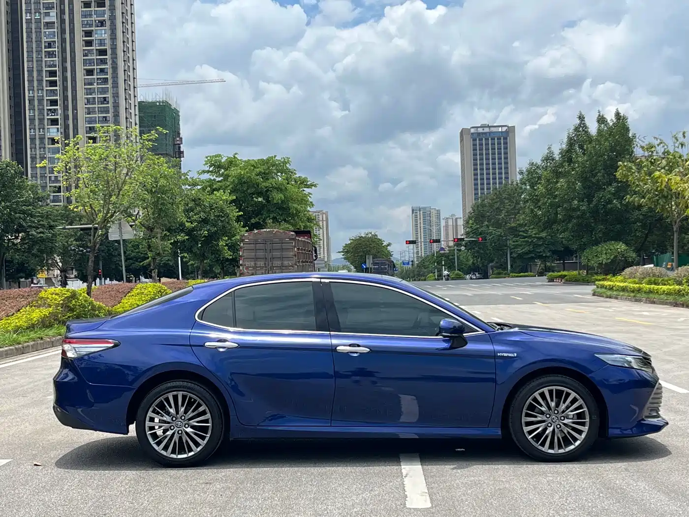 Photo 7 - Toyota Camry