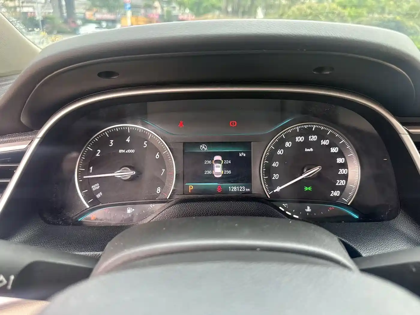 Buick Excelle 2017 15N Automatic Elite фото 12